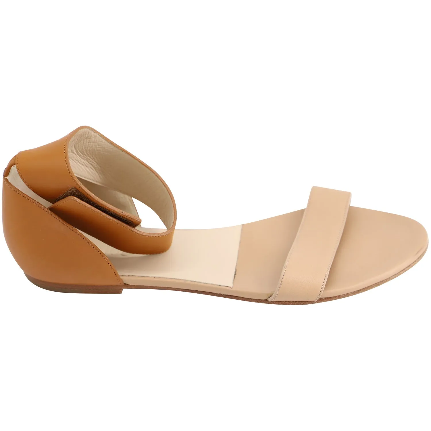 Chloe Bicolor Ankle Strap Flat Sandals in Nude Leather