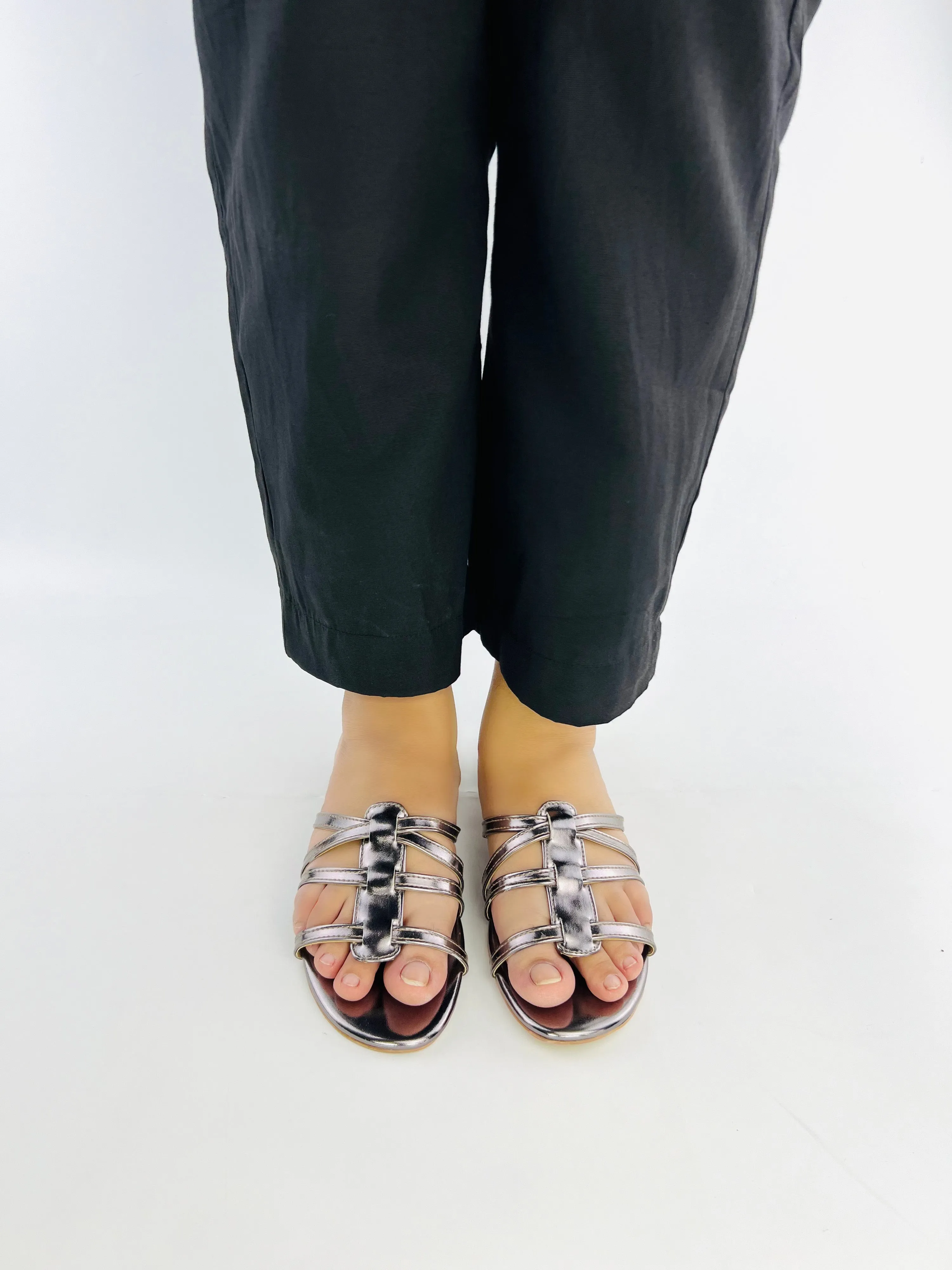 Spunkz Bella Grey Round Toe Twisted Straps Flat Slides